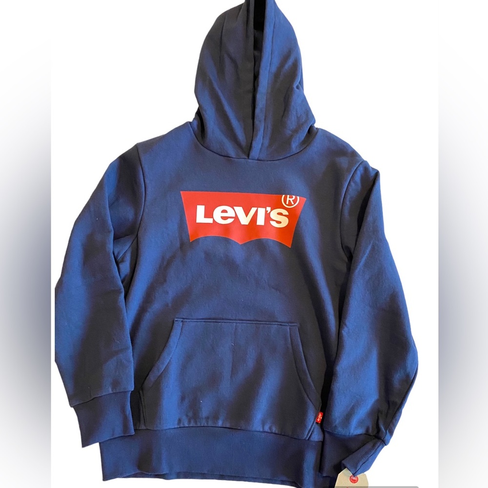 New!! Levi’s blue logo hoodie. Size boys medium 10-12yrs.